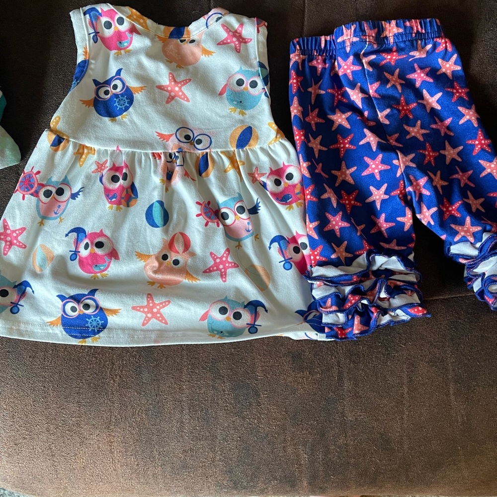 Pete and Lucy 2 piece outfit